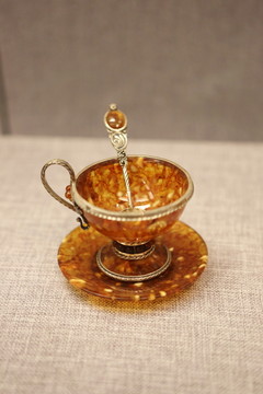 俄罗斯国礼琥珀茶具