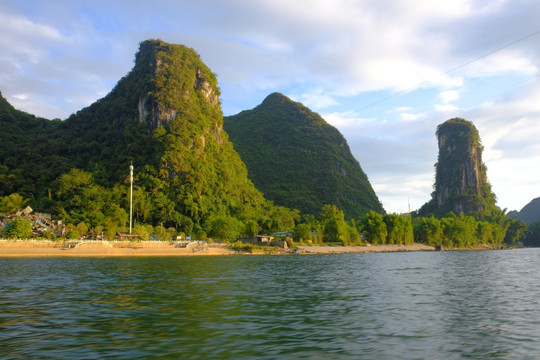 阳朔遇龙河