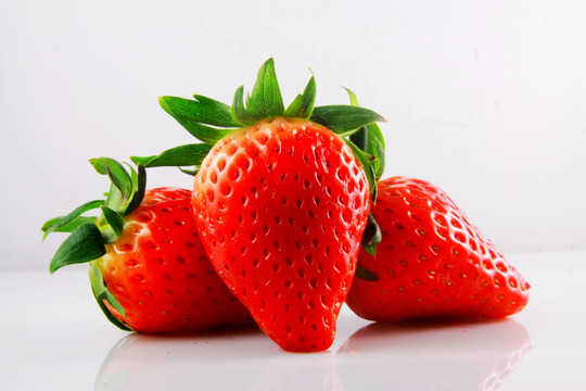 唯美红色草莓