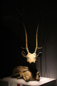 南京博物院 青铜鹿