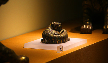 南京博物院 青铜错金银老虎