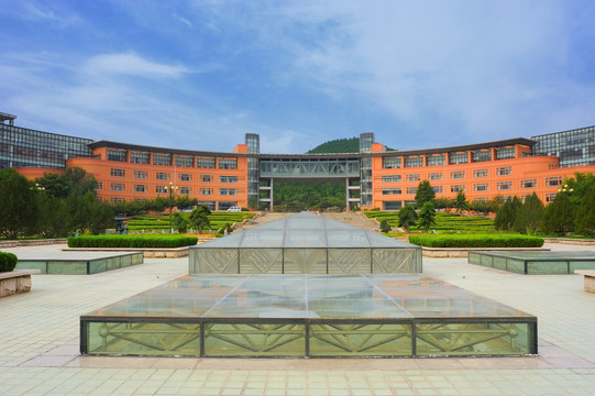 山东建筑大学