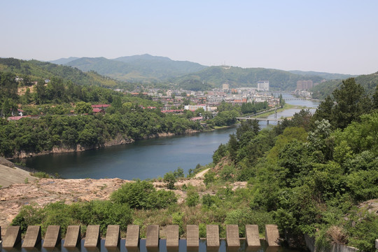 梅山水库下游