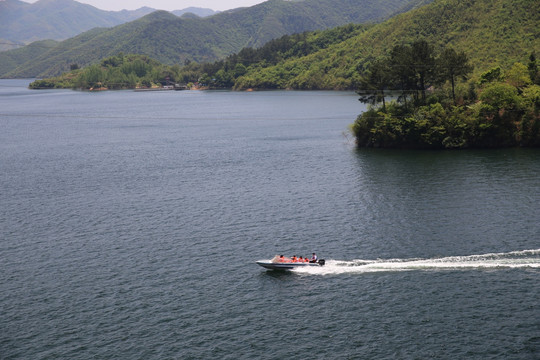 金寨梅山水库