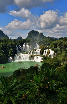 瀑布风景