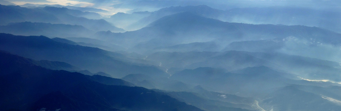 远山水墨