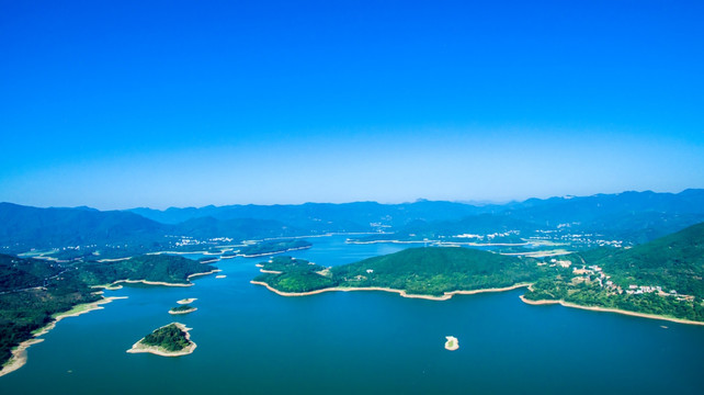 水库水坝