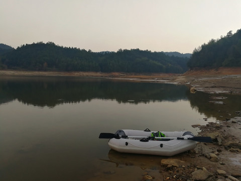 岩岭水库 划船