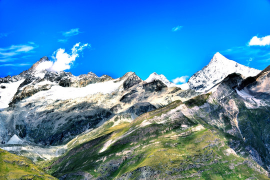 雪山冰峰