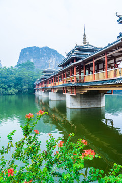 柳州龙谭公园风雨桥