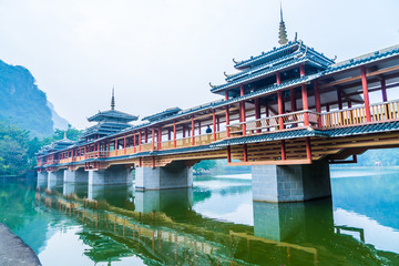 柳州龙潭公园风雨桥