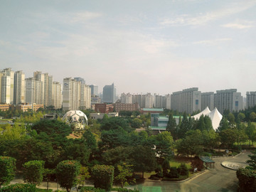 韩国水原市风光 城市公园俯拍