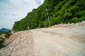 山间越野土路