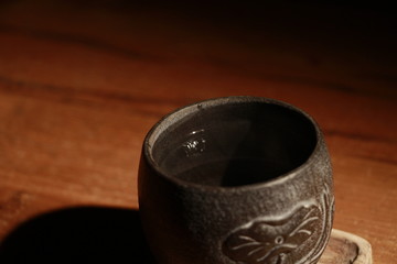 冰磧巖茶杯