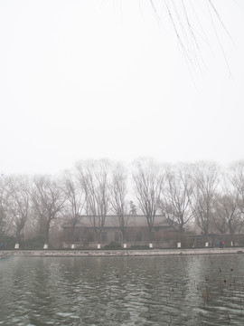 冬日大明湖