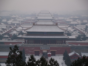 雪后的北京故宫全景