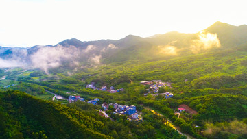 雨后山村