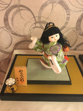 日本人偶
