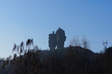 河北承德丹霞雙塔山