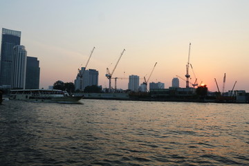 湄南河城市建设