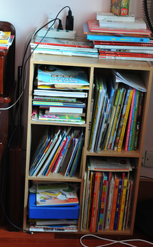 童年 小书柜