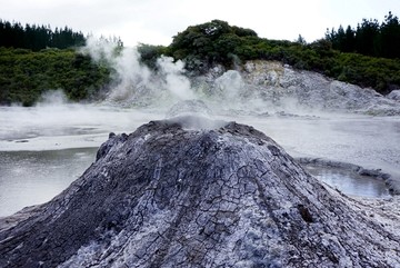 罗托鲁瓦火山地热公园