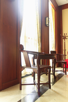 中式会议厅木椅
