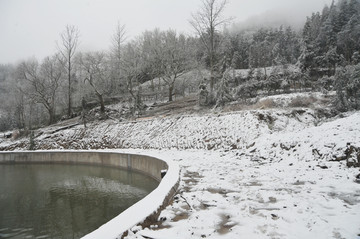 冰雪世界 石柱冷水镇雪景