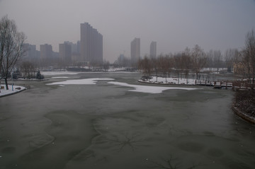 雪后的城市风光