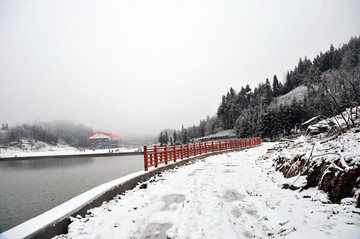 雪景图 重庆冷水镇雪景图