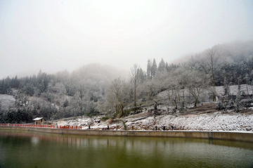 石柱冷水镇雪景图 雪景