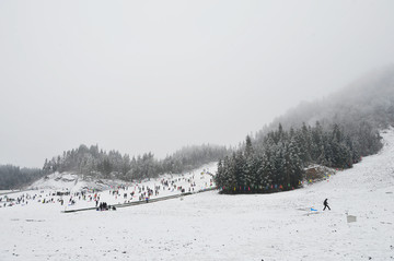 重庆滑雪场 滑冰场