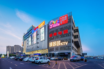 宁波海港城商业广场
