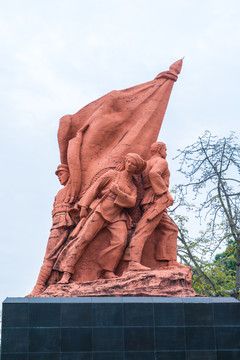 革命雕塑李明瑞韦拔群烈士碑园