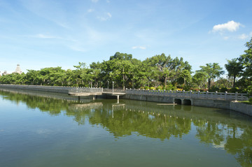 湖水湖岸