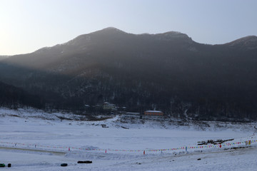 松花湖冬景