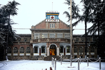 中兴煤矿公司雪景