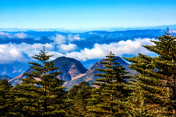 轿子雪山景区