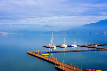 太平湖晨景