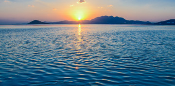 日出 朝霞 晨曦 湖面