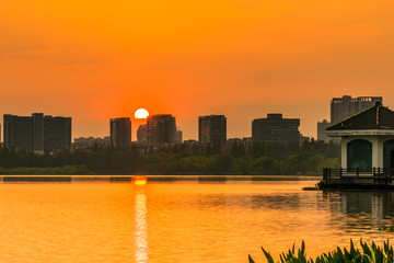 玄武湖日落美景