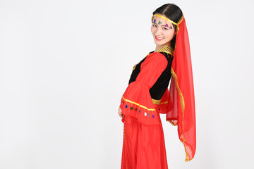 维吾尔族服饰美女