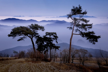 水墨山川