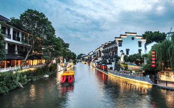 南京桃叶渡风光带夜景