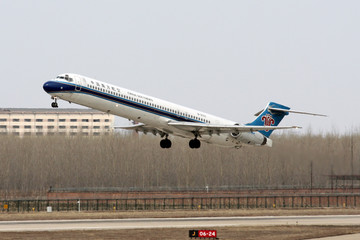 飞机起飞 民航 中国南方航空