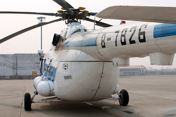 直升飞机 直升机 米8 米八