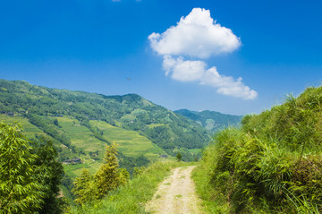 山岭风光