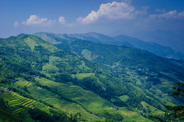 山岭风光