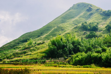 山岭风光