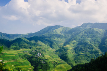 山岭风光